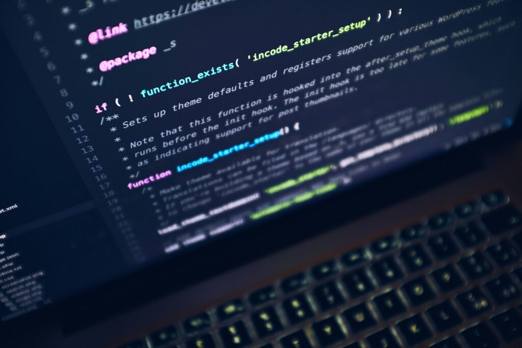 web sitesi tasarımı size özel kodlanmış çözümler